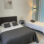 Otel Au Chapon Fin