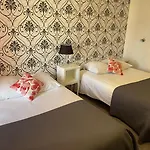 Otel Au Chapon Fin 3*