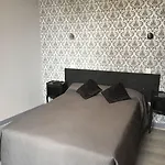 Otel Au Chapon Fin