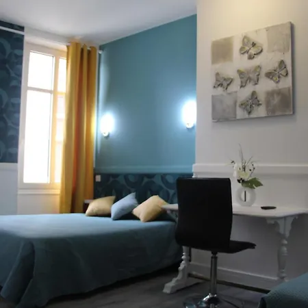 Hotel Au Chapon Fin Poitiers