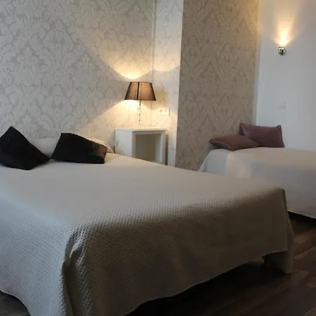 Hotel Au Chapon Fin