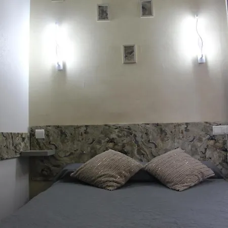 Au Chapon Fin 3* Poitiers