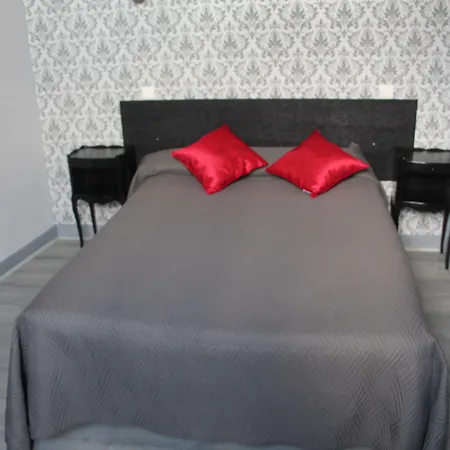 Hotel Au Chapon Fin Poitiers