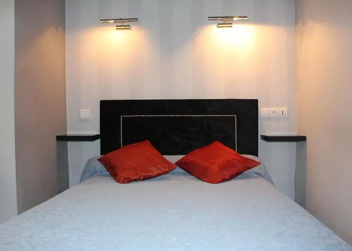 Szálloda Au Chapon Fin 3*